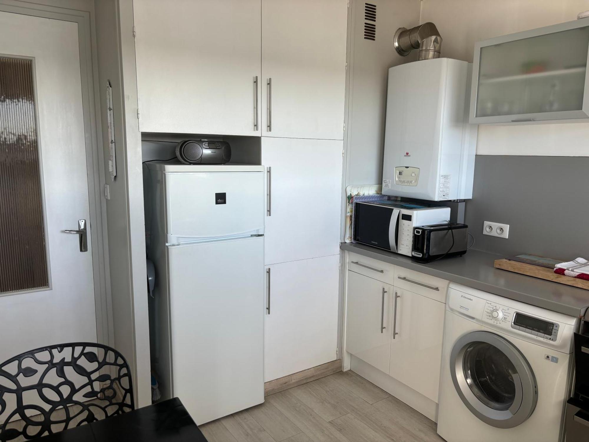 Vue Panoramique Port Et Ocean Apartment Сен-Жил-Кроа-дьо-Ви Екстериор снимка