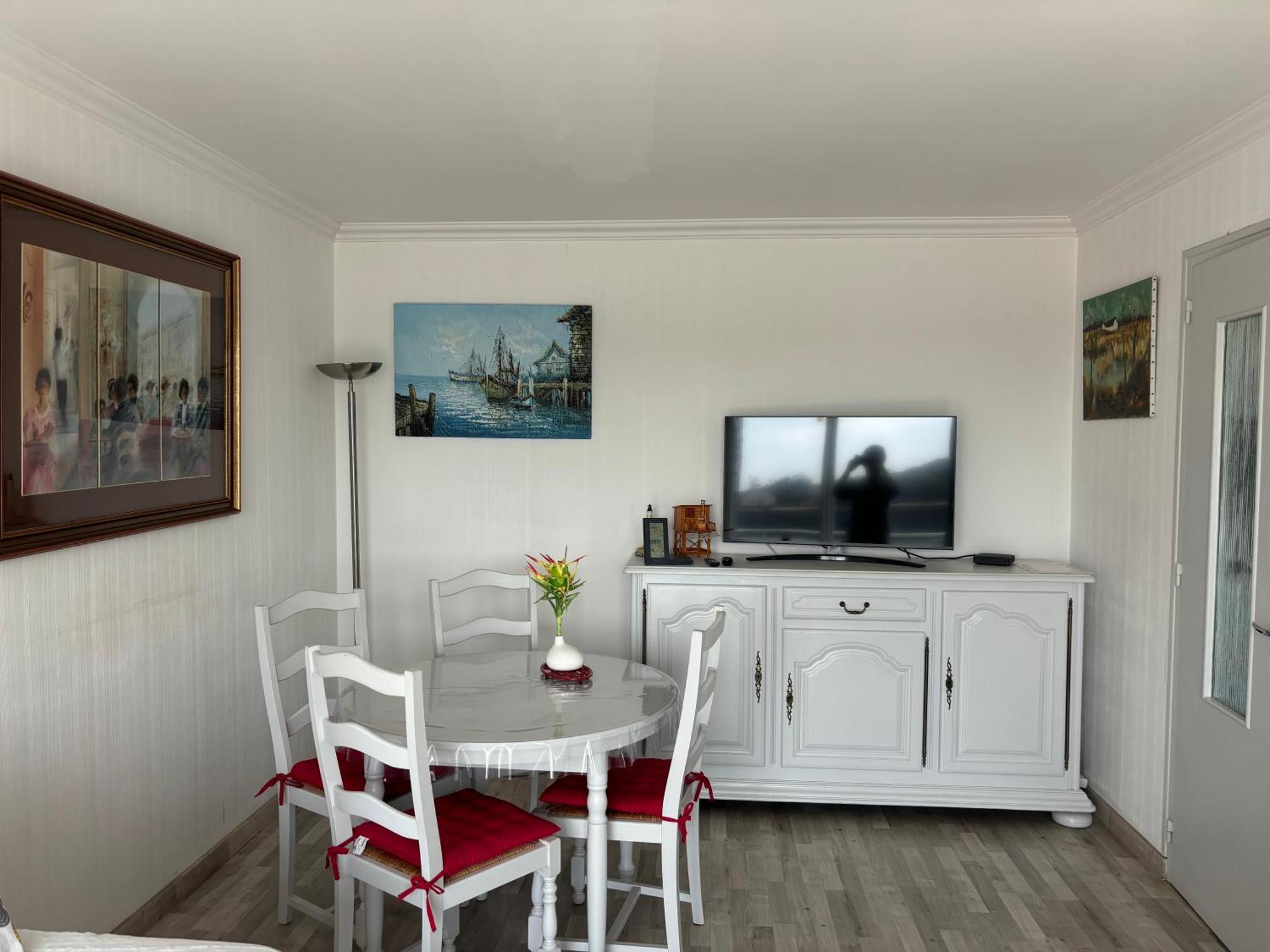 Vue Panoramique Port Et Ocean Apartment Сен-Жил-Кроа-дьо-Ви Екстериор снимка