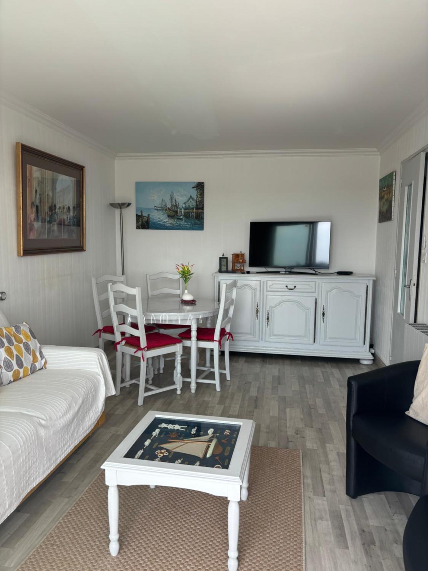Vue Panoramique Port Et Ocean Apartment Сен-Жил-Кроа-дьо-Ви Екстериор снимка